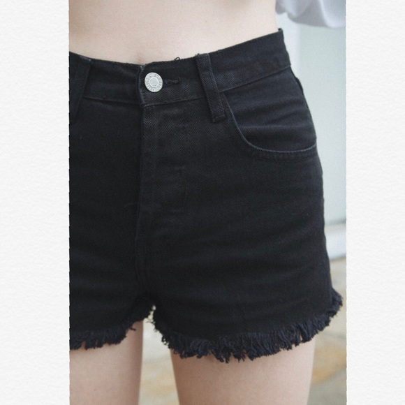 brandy melville black denim shorts